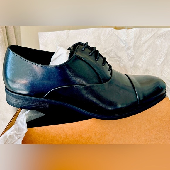 Kenneth Cole Reaction Other - Kenneth Cole Reaction ~ Black Kyler Lace Up Dress shoes